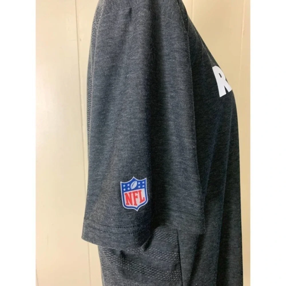Nike brand raiders
